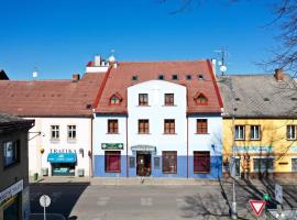 Hotel Panský dům, отель в городе Kostelec nad Orlicí