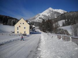 Ferienwohnung Bluemelhube Wohnung Elisabeth, hotel em Vordernberg