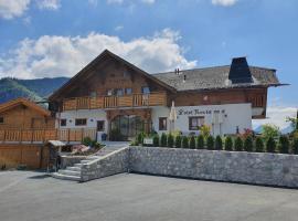 Le Vieux Chalet, hotell i Crésuz