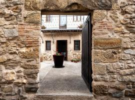 RIOJAVALLEY Apartamentos, family hotel in Cenicero