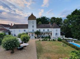 Chateau Saint Claude an der Saone, hotel with parking in Mantoche