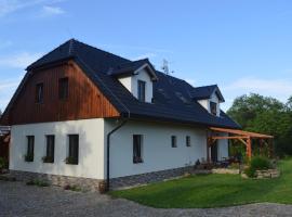 Penzion pod Čeřinkem, pension in Mirošov