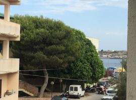 50 passi dal mare, hotel in Lampedusa
