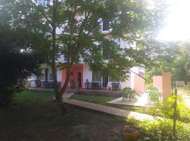 Lily Pearls Inn, inn in Kobuleti