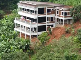 DOI TUNG Anisa Homestay