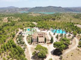 Glamping Natural Live Talamansi, hotel em Férez