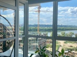 4 rooms apartment with a view to the Dnieper River, resort en Kiev