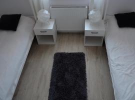 Apartamenty u Majki 2, hotel in Frydman