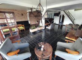 Dieng Plateau Guest House, hotel v destinaci Diyeng