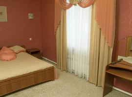 Готельний комплекс Самікс, ξενοδοχείο στο Κίεβο