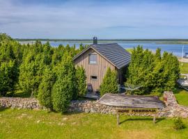 Mere Puhkemaja, hotel near Kõiguste Sadam, Kungla