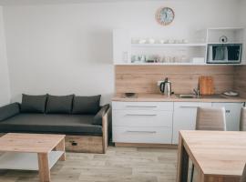 Apartmán v přírodě pro 4 osoby, hotel near Sacberk 1, Jihlava