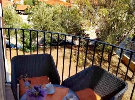 Studio apartman Erika, hotel v destinaci Ližnjan