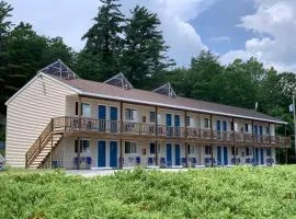 Travelodge by Wyndham Lake George NY