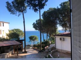 Appartamento Affaccio sul mare, Baia di Copanello, hotel en Copanello