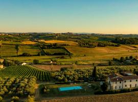 Cantagrillo Boutique Resort, farm stay in Vinci