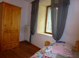 Gite les Hirondelles, holiday rental in Orpierre