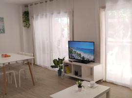 SCALA Apartaments, apartment in Salou