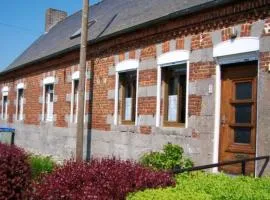 Maison charmante à Clairfayts avec terrasse accueillante