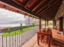 Seixal Sunny Villa A & B by Amazing Madeira