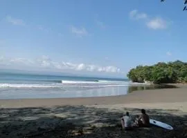 BK Homestay, Batukaras