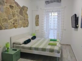 Green and Orange rooms, pension in Carloforte