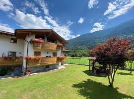 Villa Golf: Pinzolo'da bir golf oteli