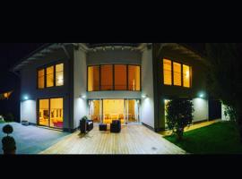 Wooden house, budget hotel in Montegrotto Terme