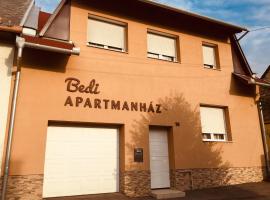 Bedi Apartmanház, помешкання для відпустки у Надьканіжі