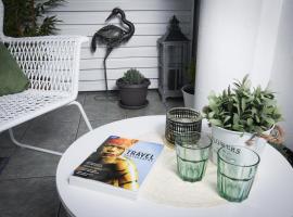 N&J Villa Swan Bled, ξενώνας στο Μπλεντ