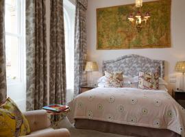 The Bird, Bath with on-site parking, hotel in Bath