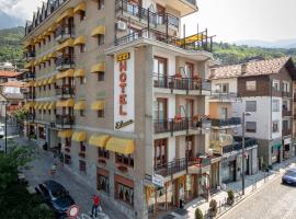 Hotel Elena, hotell i Saint Vincent