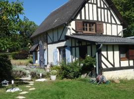 Le cottage du Coudray, gîte avec chalet sauna, hotel con parking en La Fresnaie-Fayel