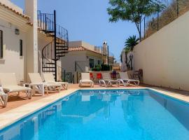 "Ample Villa at Benalmádena Coast", hotel en Benalmádena