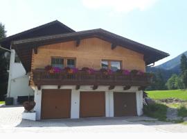 Gästehaus Koch, apartment in Zöblen