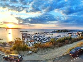 Villa Victoria - a luxury appartment with icredible Seaview, hotel adaptado en Sozopol