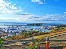 Villa Victoria - a luxury appartment with icredible Seaview – hotel w mieście Sozopol