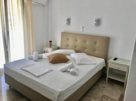 Vassiliki Rooms, хотел в Парикия