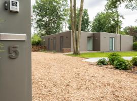 Bed & Breakfast Nummer5, hotel de 4 estrellas en Heusden-Zolder