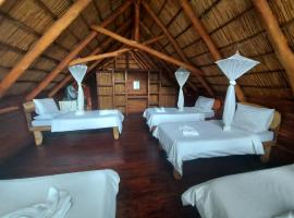 East Africa Safaris, glamping a Chizavane