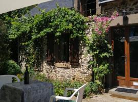 The Cherries Houehdeu, hotel a Naizin