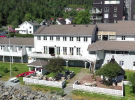 Fosen Fjord Hotel, hotell på Å i Åfjord