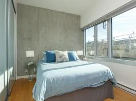 Historic Waterside With Spectacular Johnson Bridge Views