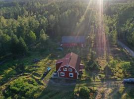 Holiday home in Småland, hotell i Ryd