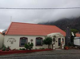 Pandora, Hotel in Faja Grande
