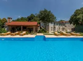 Villa KATA