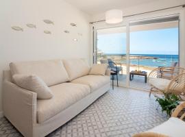 BLAU Apartamento en Cala Galiota con vistas al mar, hotel cerca de Faro del cabo de las Salinas, Colonia de Sant Jordi