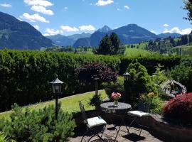 Ferienwohnung Alpenrose, hotel v destinaci Goldegg