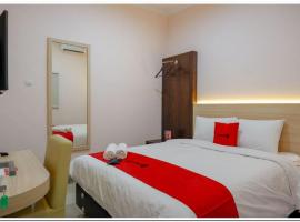 RedDoorz near Gejayan 3, hotel in Catur Tunggal, Yogyakarta