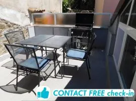 Free Terrace